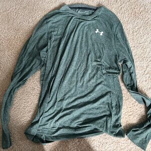 Under Armour Women's Long Sleeve Top in Forest Green